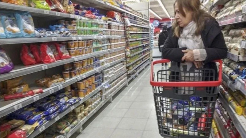 Neuquén, Mendoza y Córdoba, los tres distritos que presentan sus guarismos el mismo día que el organismo nacional, promediaron subas del 2,7%.