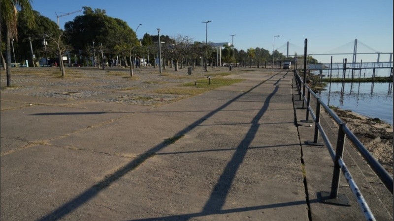 Así está la costanera en el día que comenzaron las obras de remodelación.