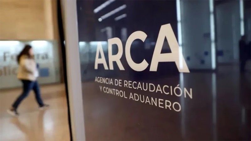 Incitan al Gobierno a 