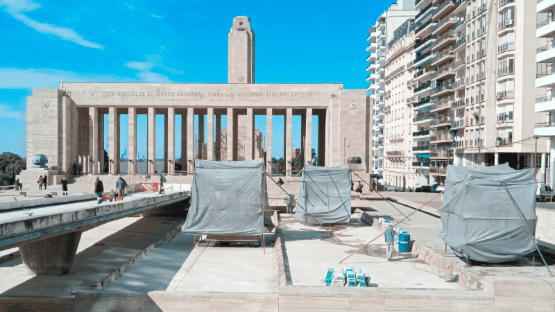 La última etapa de la restauración del Monumento fue financiada por el Gobierno de Santa Fe. (Mapei)