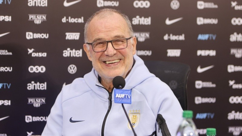 Bielsa habló en Montevideo. (EFE)