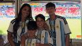 Antonela junto a Ciro, Thiago y Mateo en Kansas City.