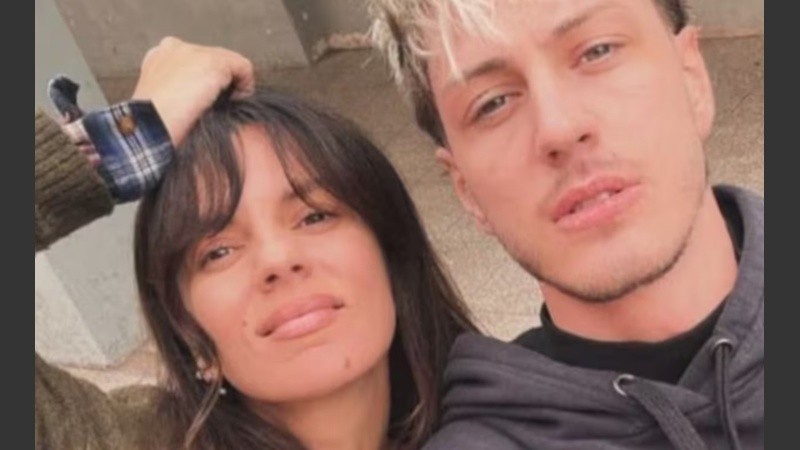 La actriz y el cantante, juntos.