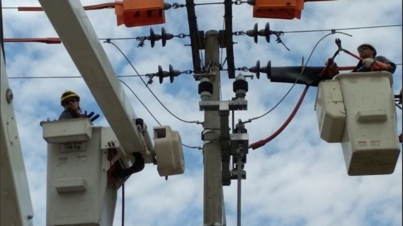 El gobierno provincial avanza en el reordenamiento eléctrico ante la demada de luz de las nuevas urbanizaciones.