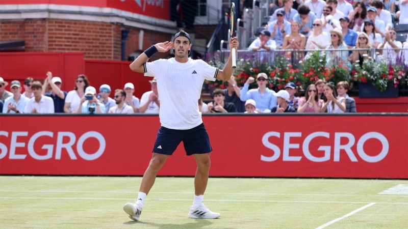 Es el segundo jugador de su país en alcanzar la final de Queen’s en la Era Abierta, después de David Nalbandian.