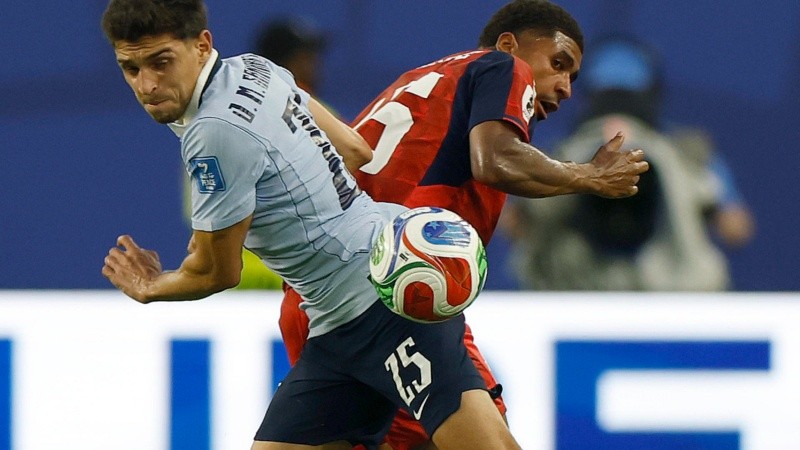 Uruguay empató 2-2 frente a Cabo Verde por la segunda fecha del Grupo H.