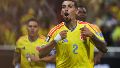 Daniel Muñoz de Colombia celebra su gol de este martes, durante un partido del grupo K ante Congo.