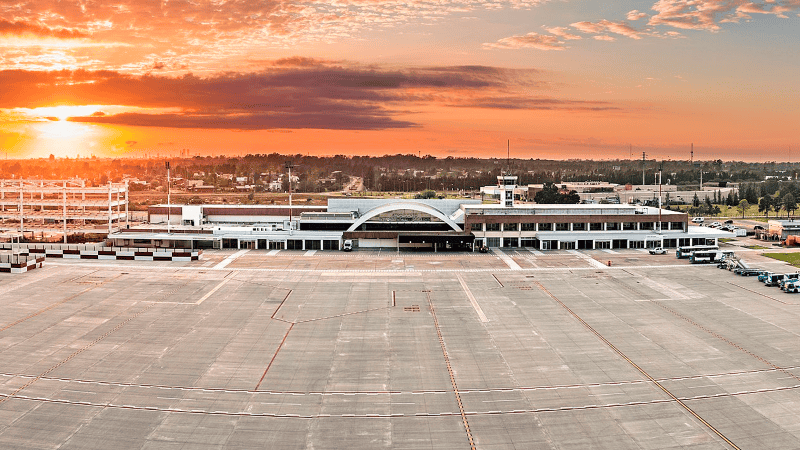 El Aeropuerto de Rosario: ¿muchas obras con poca gestión?