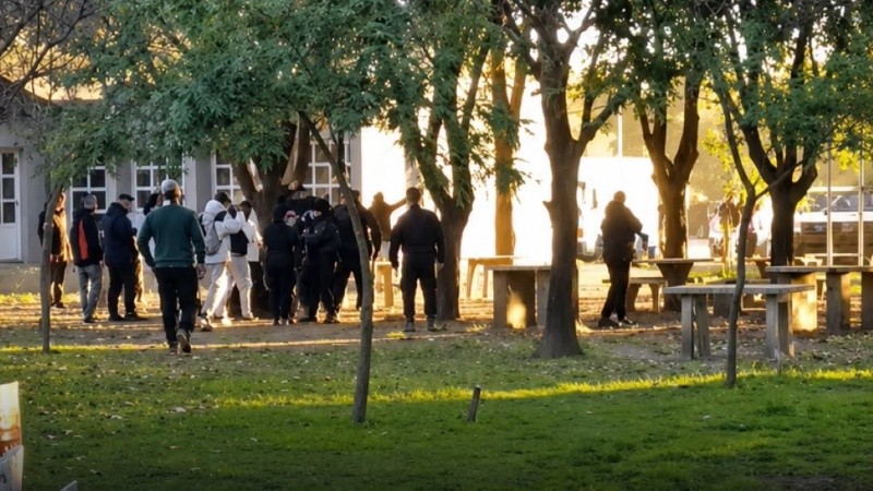 Los peritajes en la zona de parrilleros del club Cremería.