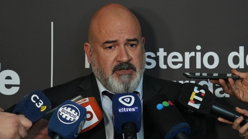 “Fue una muerte violenta”, dijo este lunes por la mañana Chávez, en conferencia de prensa por el hallazgo en Serodino de Gastón Montenegro.
