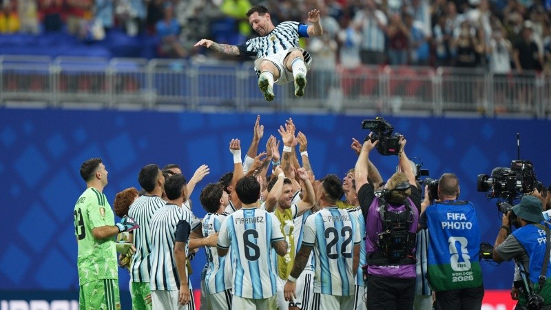 Messi vuela y sueña con otra Copa del Mundo (EFE).