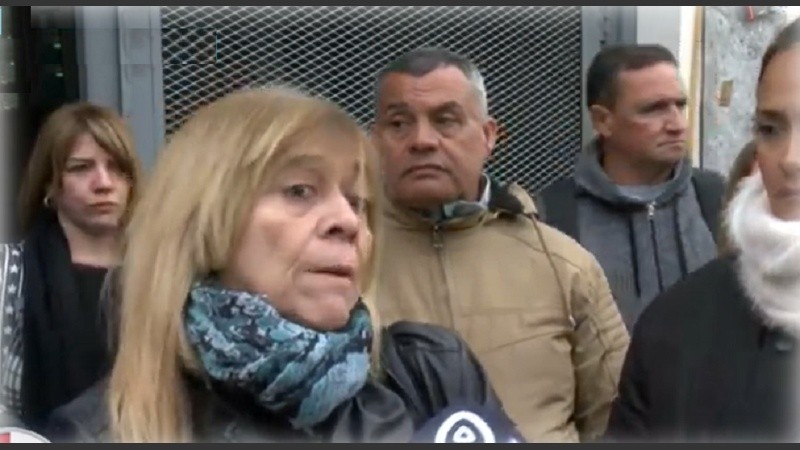 Además de la indemnización, trabajadores de Brío reclaman el pago de dos meses de salario y el aguinaldo.