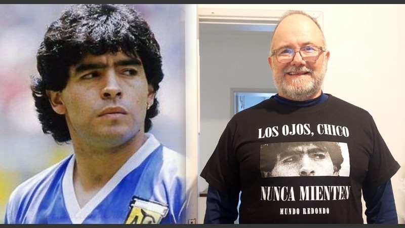 La mirada de Maradona a los ingleses con la camiseta azul de 1986 y Fernando Vitale con la remera alusiva.