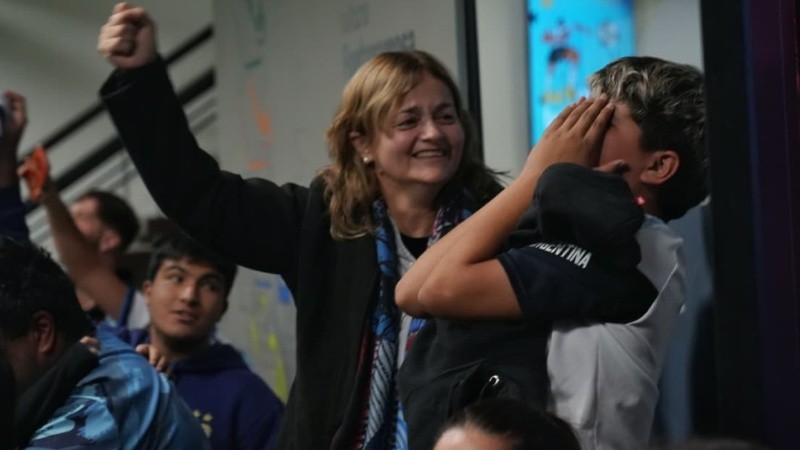 Abrazos y sonrisas