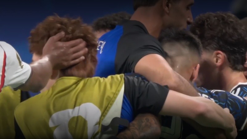 El momento en que Jude Bellingham le pegó a Valentín Barco, cuando festejaba con el equipo.