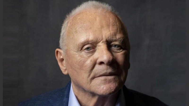 El actor y músico Anthony Hopkins.