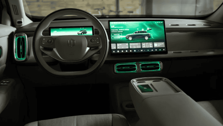 Leapmotor B10 - Interior