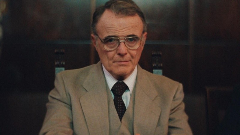 Luis Machín, en la caracterización de Ricardo Barreda (Prime Video).