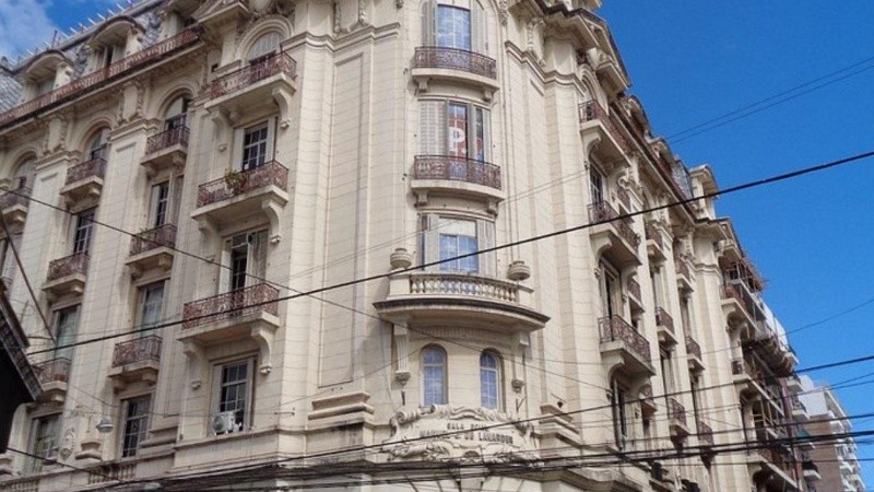 La fachada de Plataforma Lavardén.