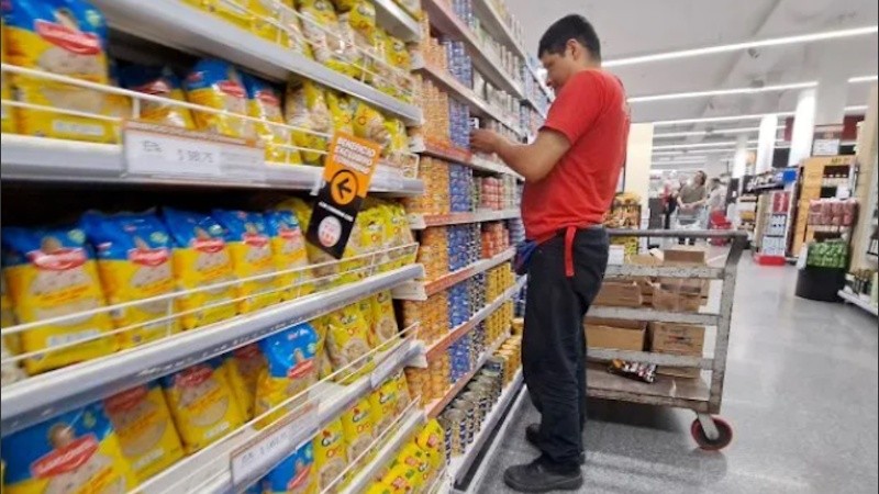 El consumo volvió a caer en la Argentina.