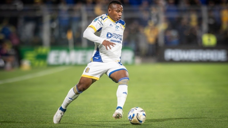 El delantero colombiano de 24 años viene de jugar el Mundial con el seleccionado de su país.