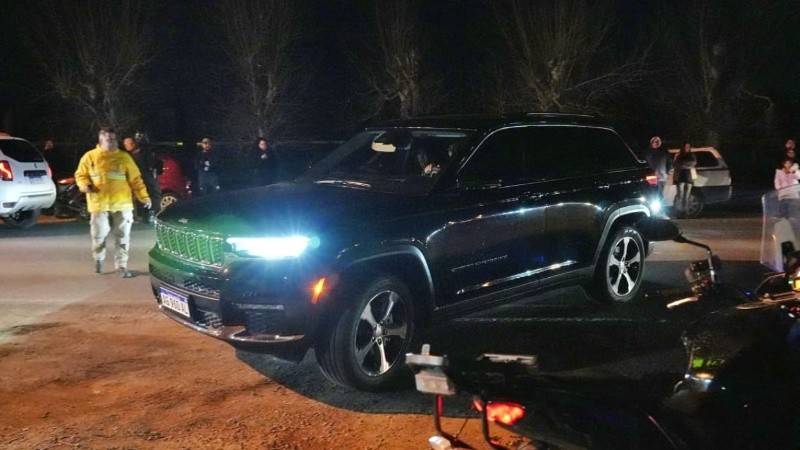 Leo fue llevado desde el aeropuerto en un vehículo particular (Alan Monzón/Rosario3)