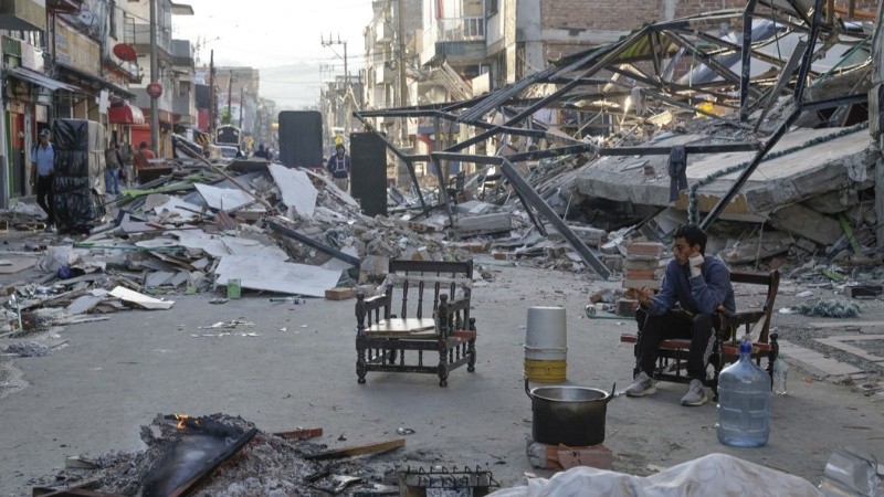Una escena de la desolación en la ciudad de Pereira. (EFE)