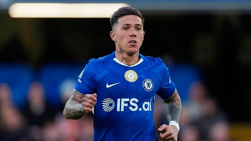 Chelsea estableció el viernes como fecha límite para recibir la oferta por Enzo.
