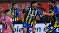 Alan Rodríguez grita con todo su primer gol con la camiseta de Central.