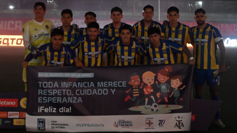 Los titulares de Central ante Barracas.