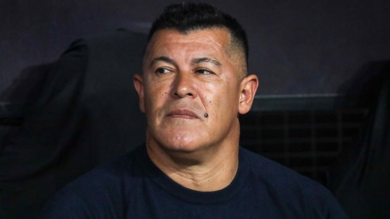 El entrenador Canalla quedó fuertemente cuestionado tras la eliminación en octavos de la Libertadores. (Fotobaires)