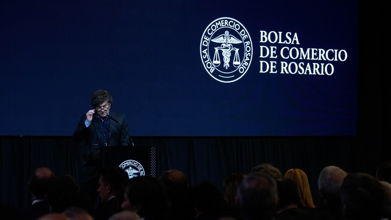 Milei vuelve a participar del aniversario de la Bolsa. (Foto: Alan Monzón / Rosario3)