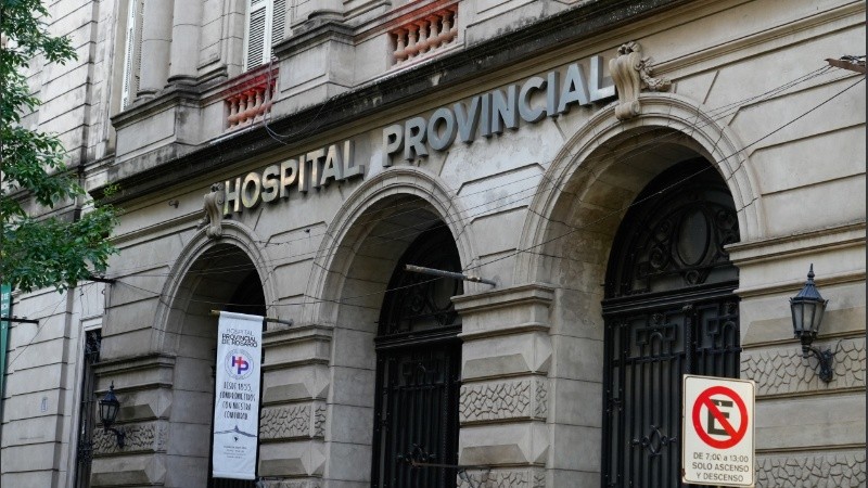 El adolescente de 15 años fue derivado de urgencia al Hospital Provincial de Rosario.