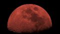 Una postal de la Luna Roja en el mundo (EFE).