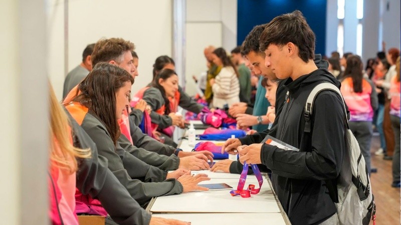 Se entregaron los kits a los voluntarios en Santa Fe.