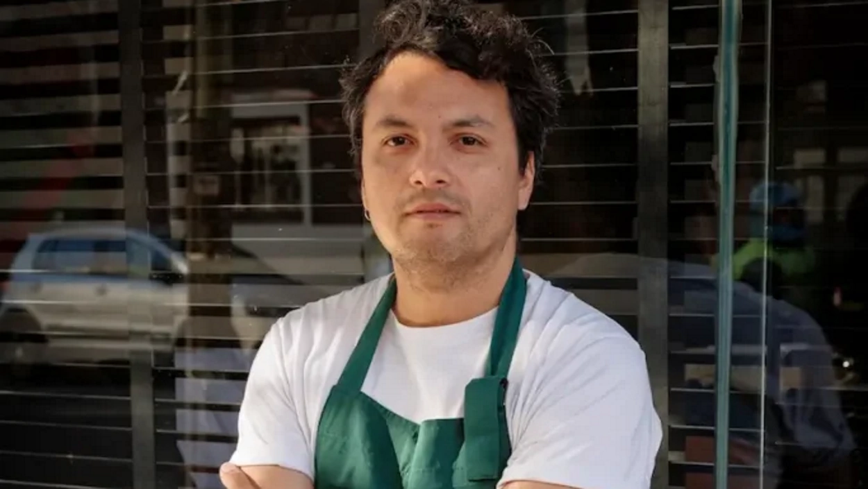 El chef invitado Julio Báez.