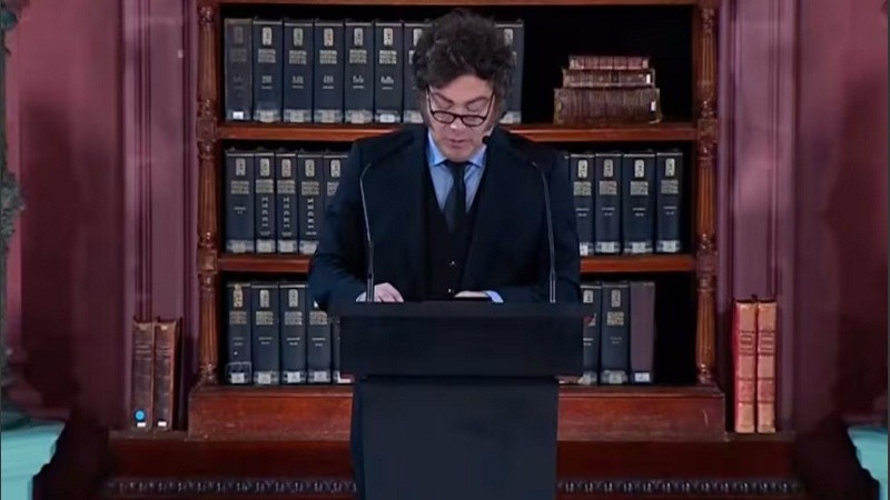 Javier Milei dio un discurso por el Día del Maestro en el que les agradeció a los docentes.
