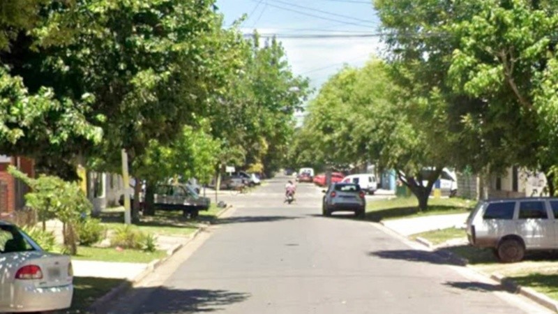 La cuadra de Barra al 2500, donde delincuentes ingresaron a un domicilio. Foto: Google Street View.
