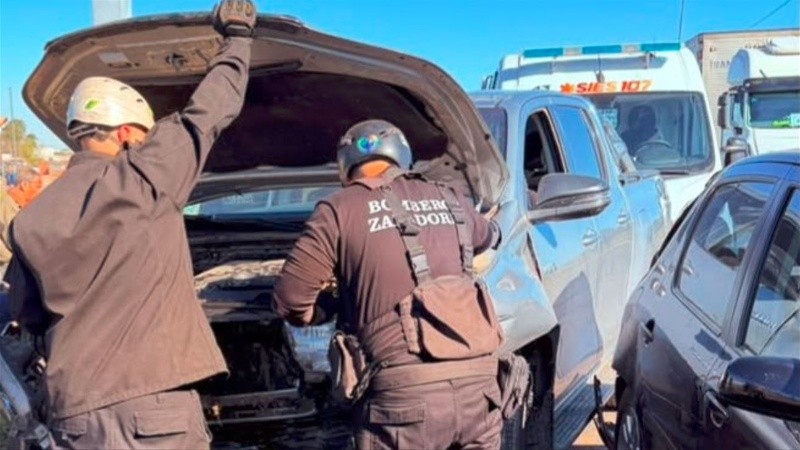 Bomberos Zapadores también acudieron al lugar del accidente.