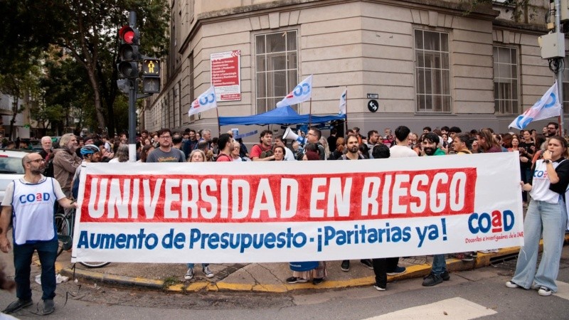 Este lunes habrá un Congreso de Delegados para organizar los esquemas de la consulta presencial. (archivo Coad)
