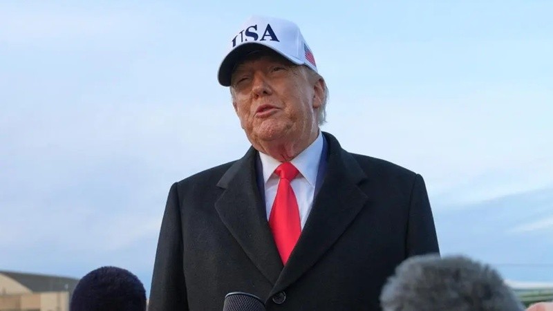 Trump anunció un acuerdo con Dinamarca para asumir el 