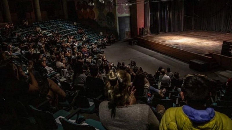 El teatro del Centro Cultural Parque de España.