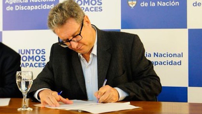 Entre 2017 y 2019 estuvo al frente del Instituto de Obra Médico Asistencial (IOMA).