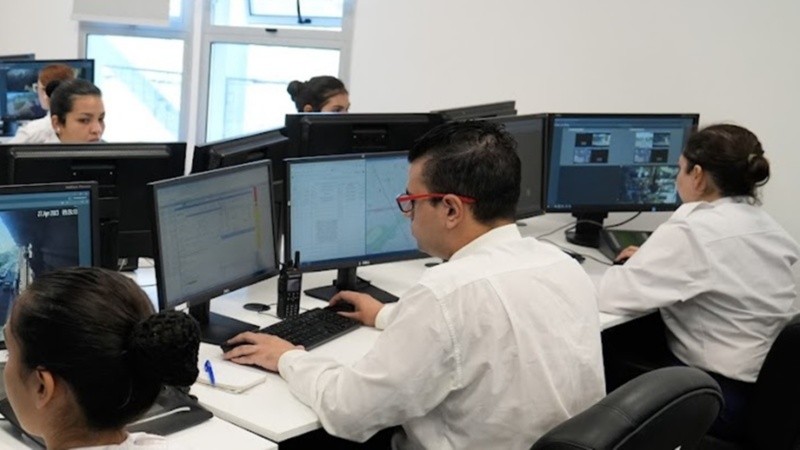 La nueva ley alcanza a empresas privadas y organismos públicos con más de 50 empleados (Archivo/Rosario3).
