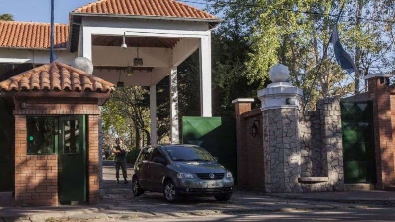 Indicaron que los empleados serán distribuidos entre la Casa Rosada y las oficinas de Presidencia en Avenida 25 de mayo al 600.