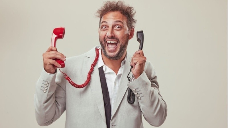 Ariel Staltari llega al Teatro Broadway con Agotados, un unipersonal en el que interpreta a más de 40 personajes.&nbsp;