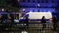 Policías franceses en la zona próxima a la plaza de la República de París tras los disturbios del sábado (EFE)