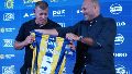 Belloso decidió cambiar a Holan por Almirón.