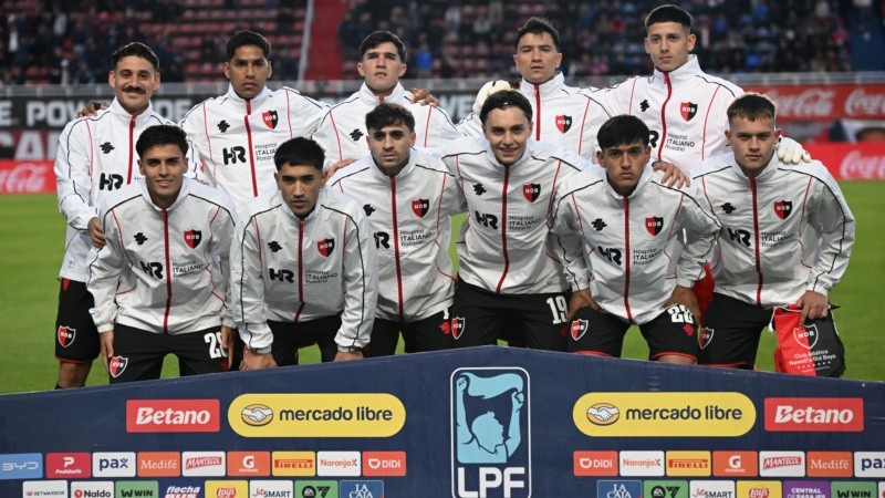 Los titulares de Newell's ante San Lorenzo en el Nuevo Gasómetro: fue empate por la fecha 14.