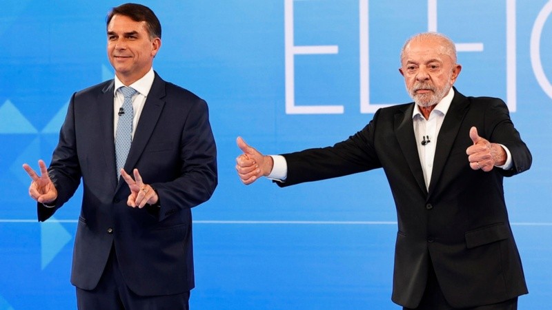 Lula y Bolsonaro, dos modelos para Brasil (EFE).